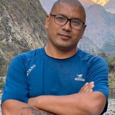 श्री दिपेश श्रेष्ठ